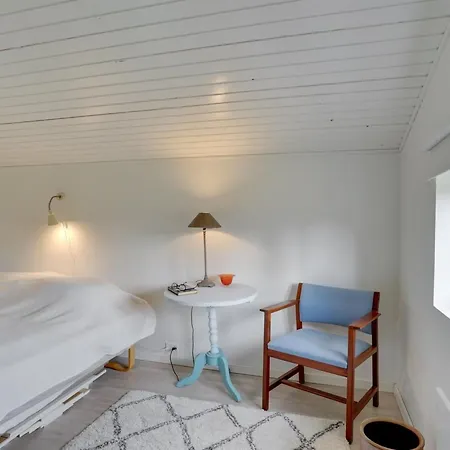 Hendrina - 500m From The Sea By Interhome Præstø